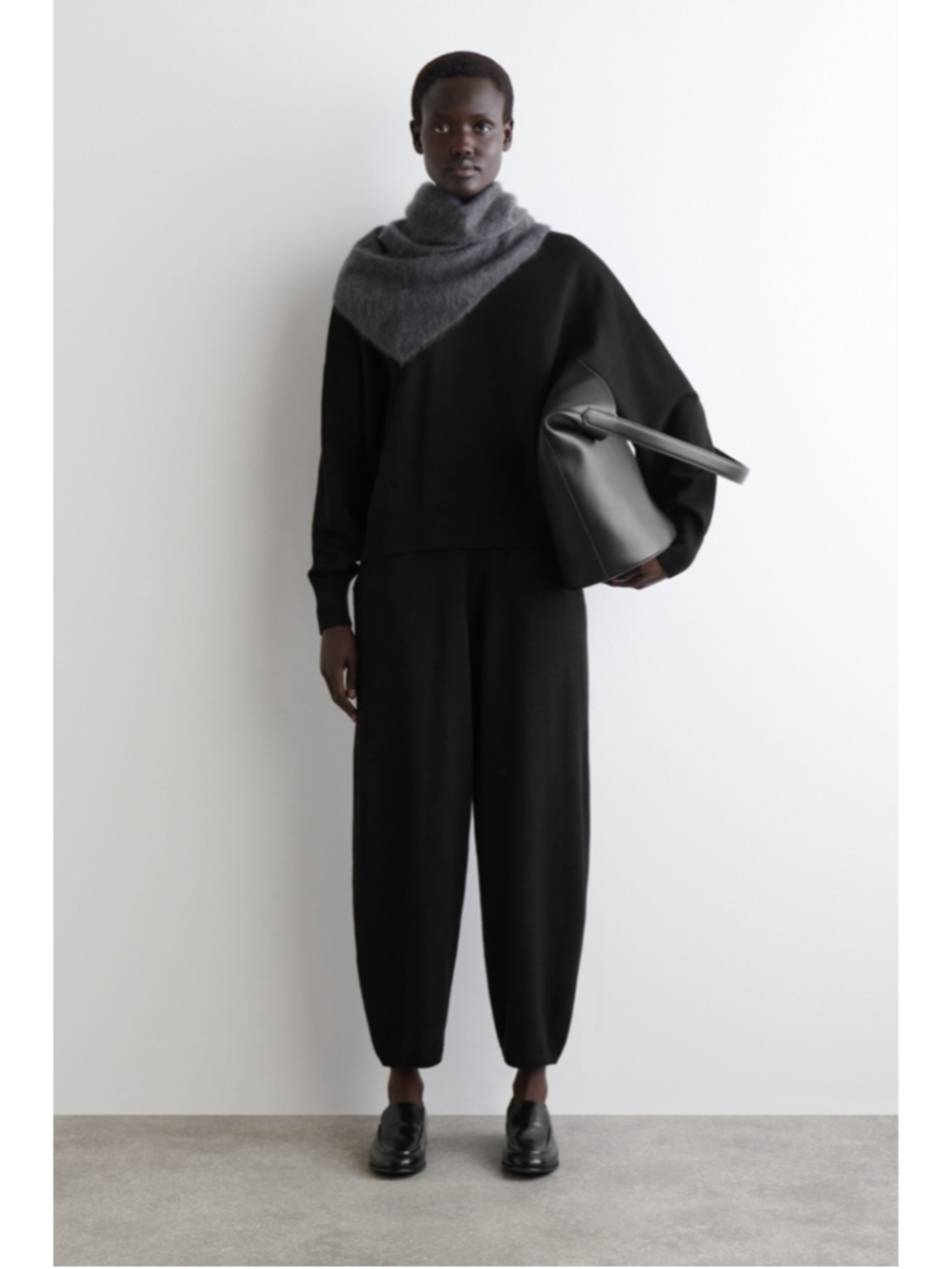 Women's COS WOOL BARREL-LEG PANTS